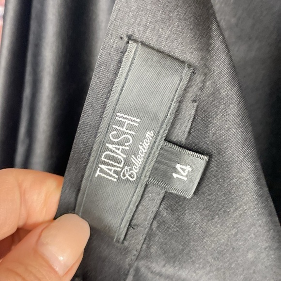 Tadashi Shoji Classic Black Silky Long Maxi Floor Formal Skirt Sz M - Picture 10 of 12